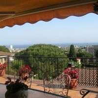 Villa in Spain, Catalunya, Barcelona, 300 sq.m.