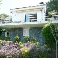 Villa in Spain, Catalunya, Barcelona, 270 sq.m.