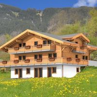 Apartment in the mountains, in the village in Switzerland, Berne, 136 sq.m.