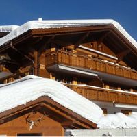 Apartment in the mountains, in the village in Switzerland, Berne, 174 sq.m.