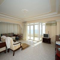 Апартаменты у моря в Турции, Аланья, 120 кв.м.