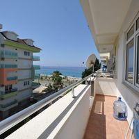 Апартаменты у моря в Турции, Аланья, 65 кв.м.