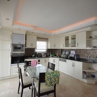 Penthouse at the seaside in Turkey, Alanya, 200 sq.m.