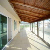 Апартаменты у моря в Турции, Аланья, 260 кв.м.