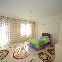 Апартаменты у моря в Турции, Аланья, 160 кв.м.