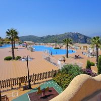 Apartment at the seaside in Spain, Balearic Islands, Cala Vadella, 90 sq.m.