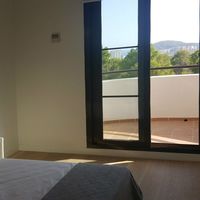 Дом в горах, в лесу, у моря в Испании, Валенсия, Бенидорм, 130 кв.м.