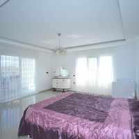 Апартаменты в Турции, Аланья, 212 кв.м.