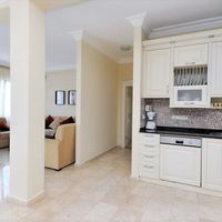 Апартаменты в Турции, Аланья, 130 кв.м.