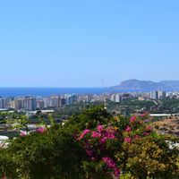 Villa in the mountains, in the forest, at the seaside in Turkey, Alanya, 220 sq.m.