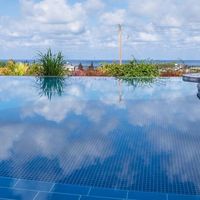 Элитная недвижимость в пригороде, у моря на Кипре, Пафос, 950 кв.м.