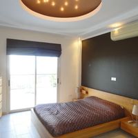 Villa in the suburbs, at the seaside in Republic of Cyprus, Eparchia Pafou, 280 sq.m.