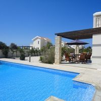 Villa in the big city, at the spa resort, in the suburbs, at the seaside in Republic of Cyprus, Eparchia Pafou, 145 sq.m.