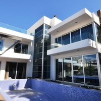 Villa in the big city, at the spa resort, at the seaside in Republic of Cyprus, Lemesou, 530 sq.m.