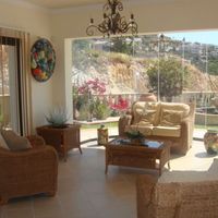 Villa in the mountains, in the suburbs, at the seaside in Republic of Cyprus, Eparchia Pafou, 300 sq.m.