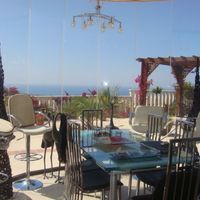 Villa in the mountains, in the suburbs, at the seaside in Republic of Cyprus, Eparchia Pafou, 300 sq.m.