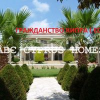 Элитная недвижимость в большом городе, на спа-курорте, в пригороде, у моря на Кипре, Пафос, 647 кв.м.