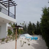 Villa at the spa resort, in the suburbs, at the seaside in Republic of Cyprus, Eparchia Pafou, 212 sq.m.