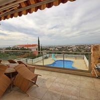 Villa in the mountains, in the suburbs, at the seaside in Republic of Cyprus, Eparchia Pafou, 450 sq.m.