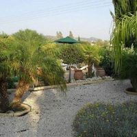 Villa in the big city, in the mountains, in the suburbs, at the seaside in Republic of Cyprus, Eparchia Pafou, 150 sq.m.