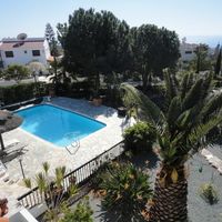 Villa in the mountains, in the suburbs, at the seaside in Republic of Cyprus, Eparchia Pafou, 400 sq.m.