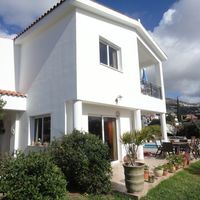 Villa in the mountains, in the suburbs, at the seaside in Republic of Cyprus, Eparchia Pafou, 150 sq.m.