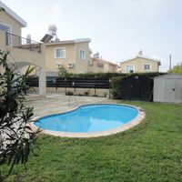 Villa in the mountains, in the suburbs, at the seaside in Republic of Cyprus, Eparchia Pafou, 135 sq.m.