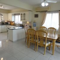 Villa in the mountains, in the suburbs, at the seaside in Republic of Cyprus, Eparchia Pafou, 135 sq.m.