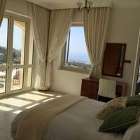 Elite real estate in the mountains, in the suburbs, at the seaside in Republic of Cyprus, Eparchia Pafou, 715 sq.m.