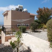 Villa in the mountains, in the suburbs, at the seaside in Republic of Cyprus, Eparchia Pafou, 147 sq.m.