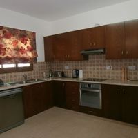 Villa in the mountains, in the suburbs, at the seaside in Republic of Cyprus, Eparchia Pafou, 155 sq.m.