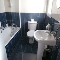 Вилла в большом городе, на спа-курорте, в пригороде, у моря на Кипре, Пафос, 140 кв.м.