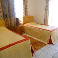 Вилла в большом городе, на спа-курорте, в пригороде, у моря на Кипре, Пафос, 140 кв.м.