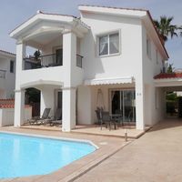 Вилла на спа-курорте, у моря на Кипре, Пафос, 130 кв.м.