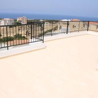 Villa in the suburbs, at the seaside in Republic of Cyprus, Eparchia Pafou, 812 sq.m.