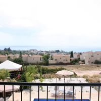 Villa in the suburbs, at the seaside in Republic of Cyprus, Eparchia Pafou, 812 sq.m.