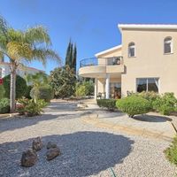 Villa in the big city, at the spa resort, in the suburbs, at the seaside in Republic of Cyprus, Eparchia Pafou, 155 sq.m.