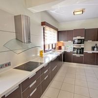 Elite real estate in the suburbs, at the seaside in Republic of Cyprus, Eparchia Pafou, 252 sq.m.