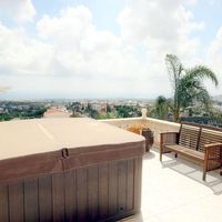 Villa in the mountains, in the suburbs, at the seaside in Republic of Cyprus, Eparchia Pafou, 275 sq.m.