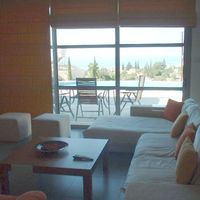 Villa in the mountains, in the suburbs in Republic of Cyprus, Eparchia Pafou, 340 sq.m.