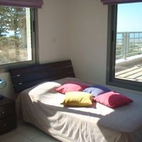 Villa in the mountains, in the suburbs in Republic of Cyprus, Eparchia Pafou, 340 sq.m.