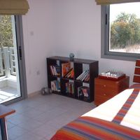 Villa in the mountains, in the suburbs in Republic of Cyprus, Eparchia Pafou, 340 sq.m.