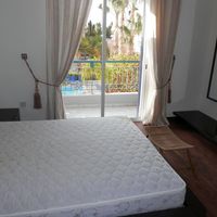 Apartment in the big city, at the spa resort, at the seaside in Republic of Cyprus, Eparchia Pafou, 90 sq.m.