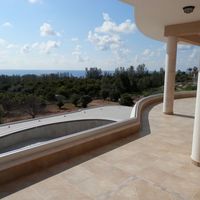 Элитная недвижимость в пригороде, у моря на Кипре, Пафос, 1200 кв.м.