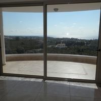 Элитная недвижимость в пригороде, у моря на Кипре, Пафос, 1200 кв.м.