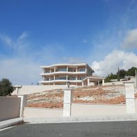 Элитная недвижимость в пригороде, у моря на Кипре, Пафос, 1200 кв.м.