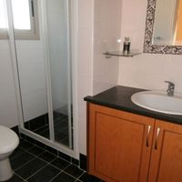 Вилла в большом городе, в горах, в пригороде, у моря на Кипре, Пафос, 150 кв.м.