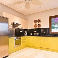 Элитная недвижимость в горах, на спа-курорте, в пригороде, у моря на Кипре, Пафос, 248 кв.м.