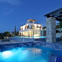 Элитная недвижимость в горах, на спа-курорте, в пригороде, у моря на Кипре, Пафос, 248 кв.м.