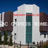 Elite real estate in the suburbs, at the seaside in Republic of Cyprus, Eparchia Pafou, 500 sq.m.